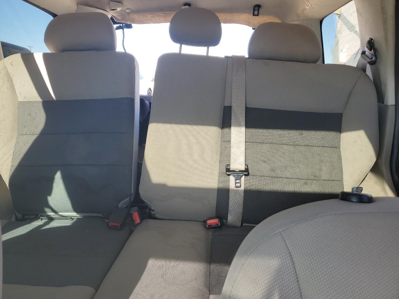 2008 Ford Escape VIN 1FMCU93Z78KA92073 Copart auction photo, all over damage thumbnail 10