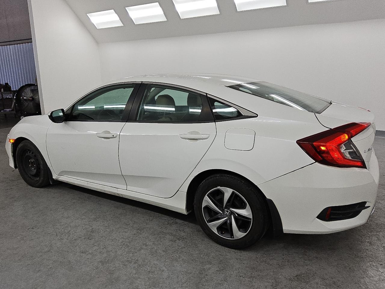 2020 Honda Civic VIN 2HGFC2F63LH578362 Copart auction photo, vandalism / all over damage thumbnail 2