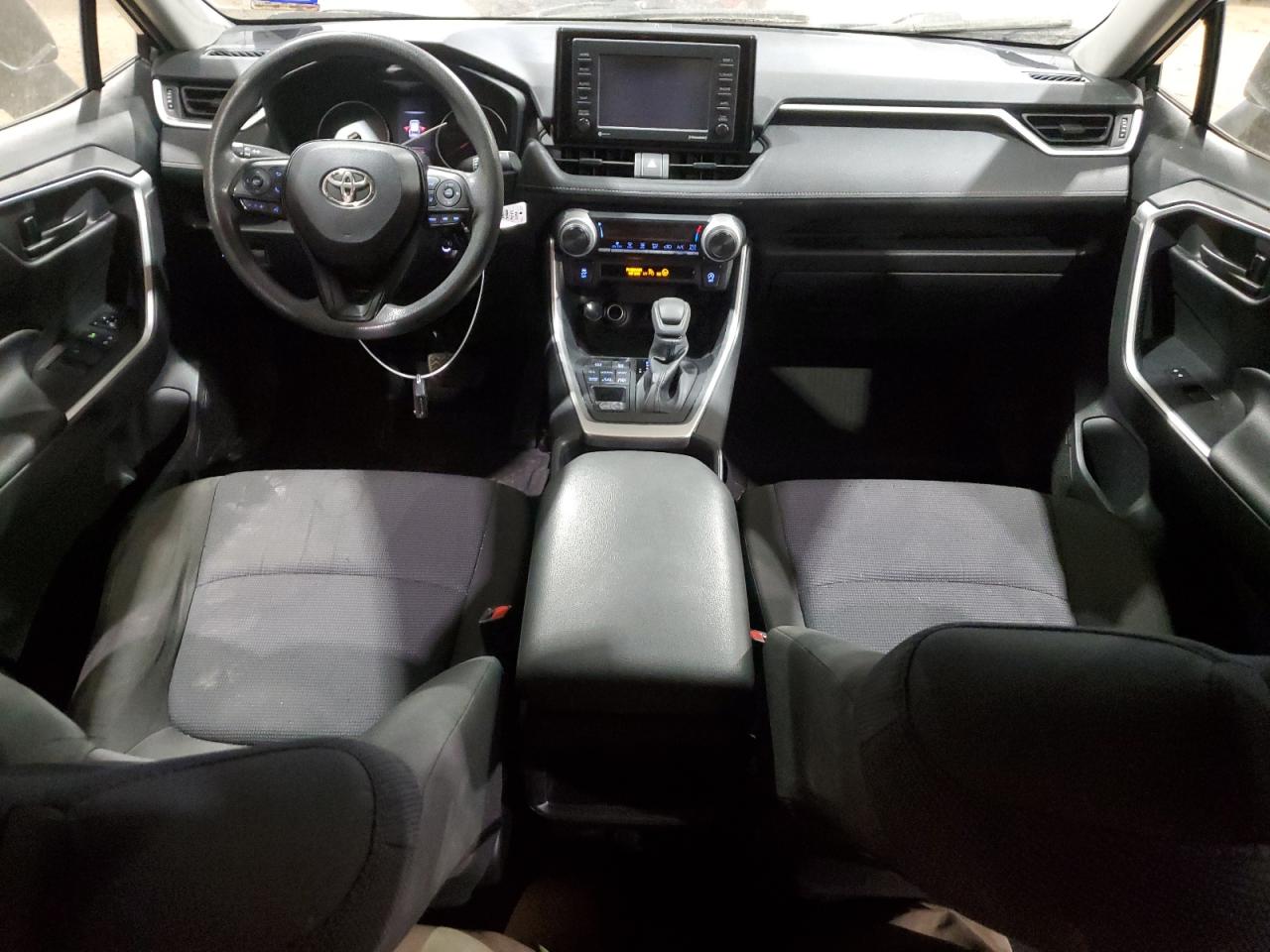 2021 Toyota RAV 4 VIN JTMG1RFV9MD077550 Copart auction photo, front end / minor dent/scratches damage thumbnail 8