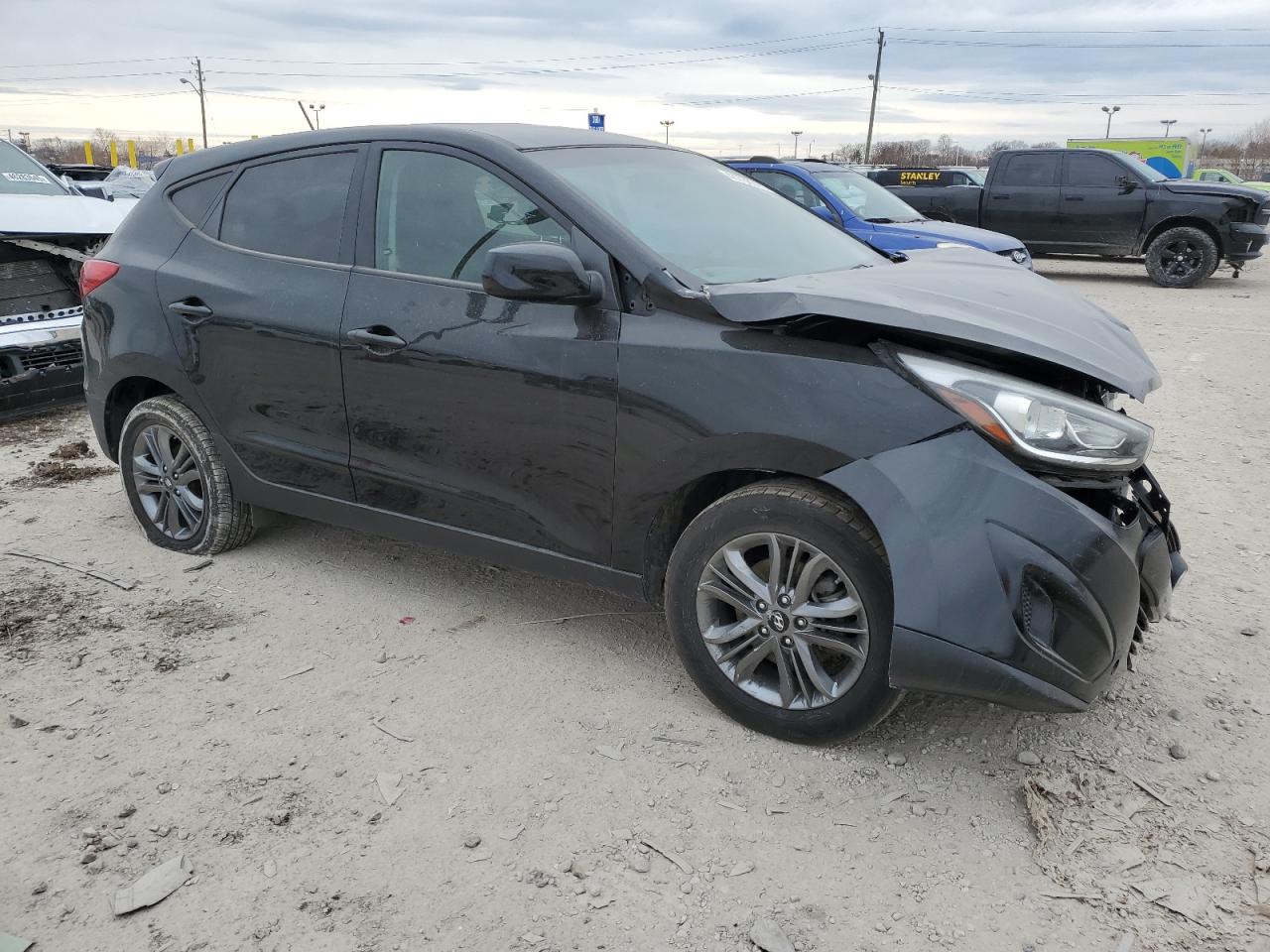2015 Hyundai Tucson VIN KM8JTCAF1FU091762 Copart auction photo, front end / minor dent/scratches damage thumbnail 4