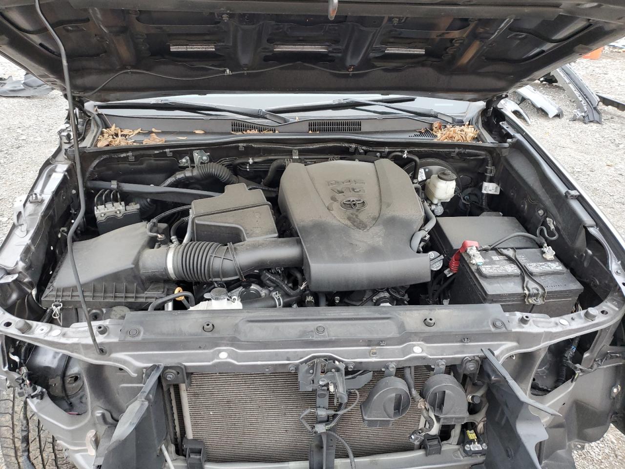 2021 Toyota Tacoma VIN 3TYDZ5BN5MT002203 Copart auction photo, front end / minor dent/scratches damage thumbnail 11