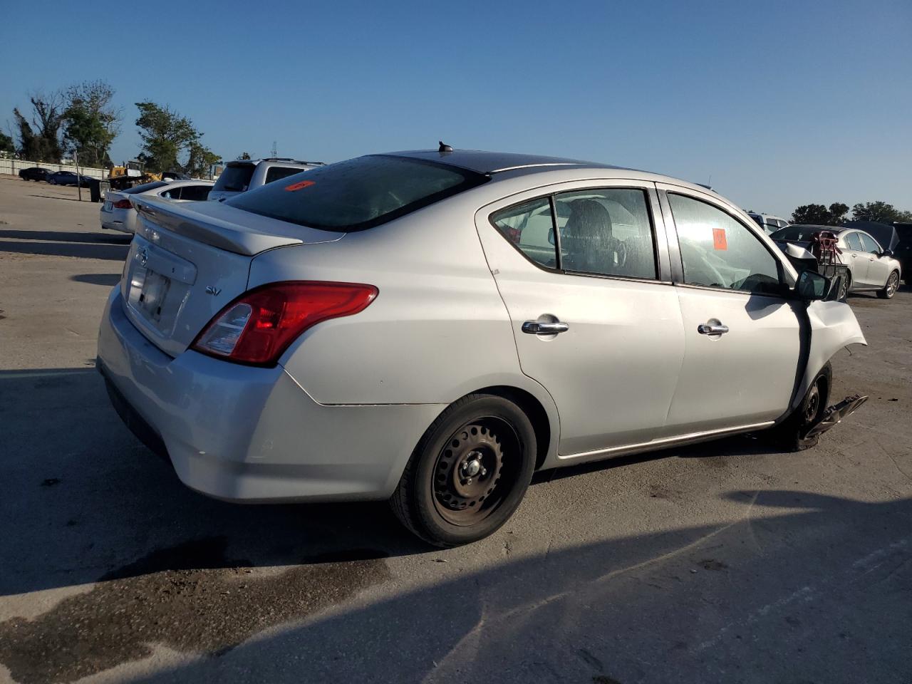 2017 Nissan Versa VIN 3N1CN7AP0HK452282 Copart auction photo, front end damage thumbnail 3