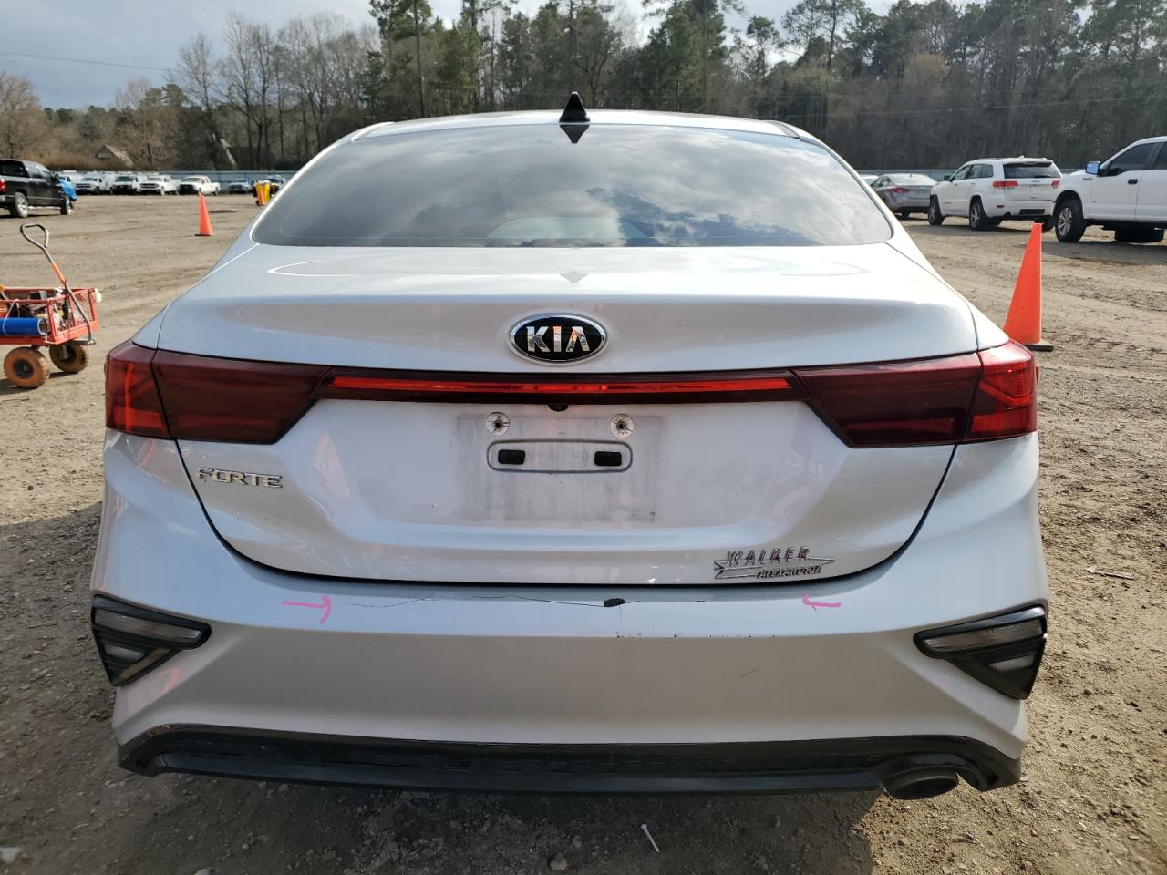 2019 KIA Forte VIN 3KPF24AD3KE121015 Copart auction photo, front end damage thumbnail 6