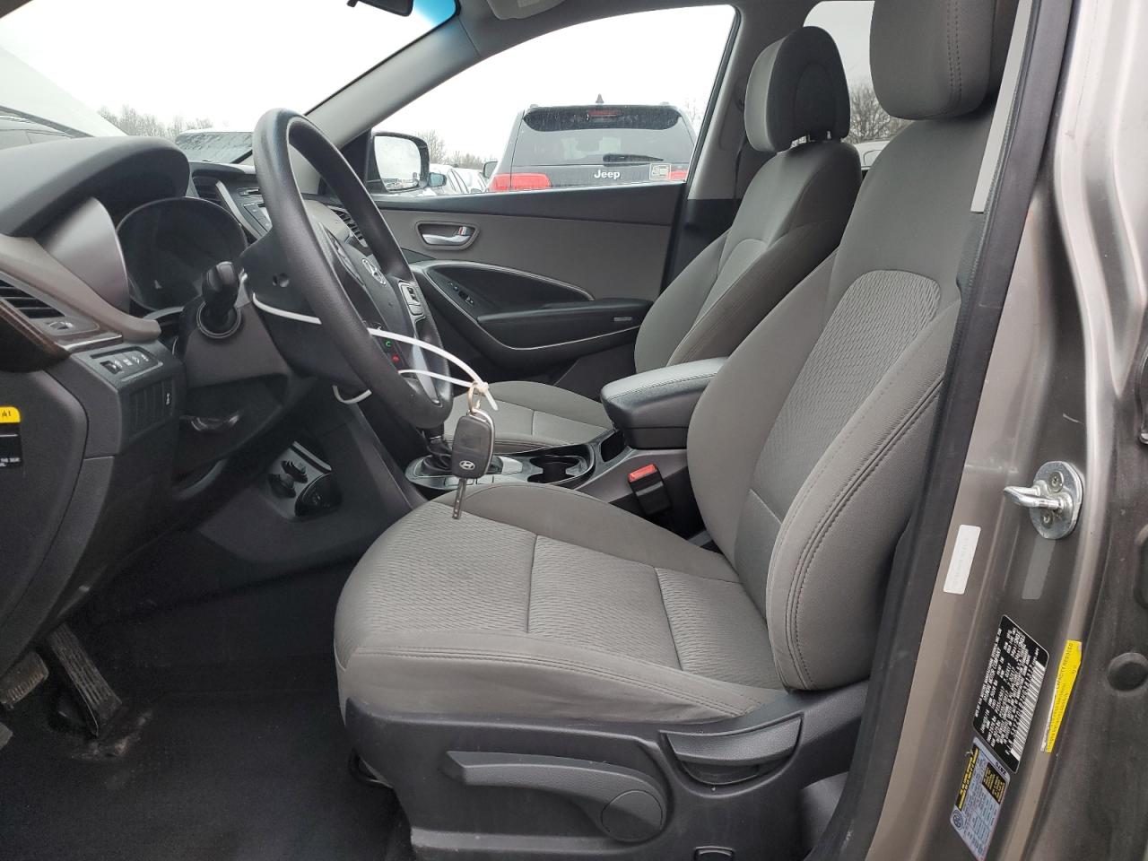 2017 Hyundai Santa Fe VIN 5XYZTDLB2HG381312 Copart auction photo, front end damage thumbnail 7