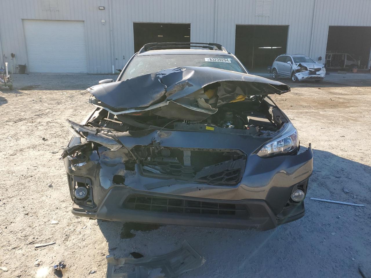 2018 Subaru XV VIN JF2GTADCXJH323380 Copart auction photo, front end / minor dent/scratches damage thumbnail 5