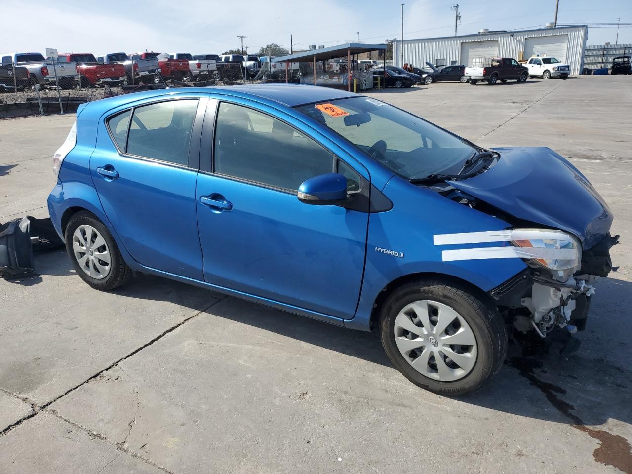 2014 Toyota Prius VIN JTDKDTB36E1564713 Copart auction photo, front end damage thumbnail 4