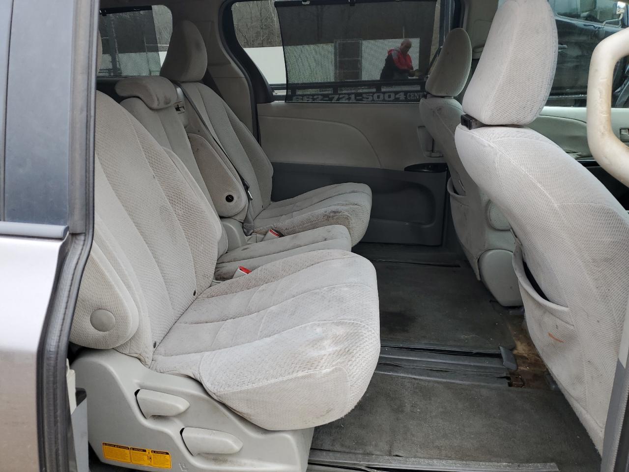 2011 Toyota Sienna VIN 5TDKK3DC9BS132392 Copart auction photo, front end damage thumbnail 12