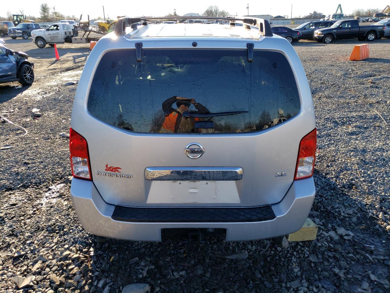 2006 Nissan Pathfinder VIN 5N1AR18W06C615739 Copart auction photo, front end damage thumbnail 6