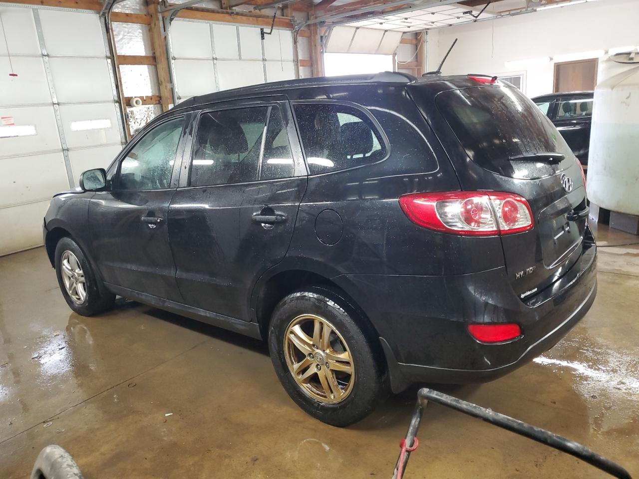 2011 Hyundai Santa Fe VIN 5XYZGDAB8BG030791 Copart auction photo, burn - engine / front end damage thumbnail 2