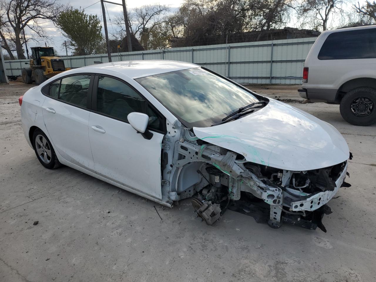 2018 Chevrolet Cruze VIN 1G1BC5SM3J7156029 Copart auction photo, front end / undercarriage damage thumbnail 4