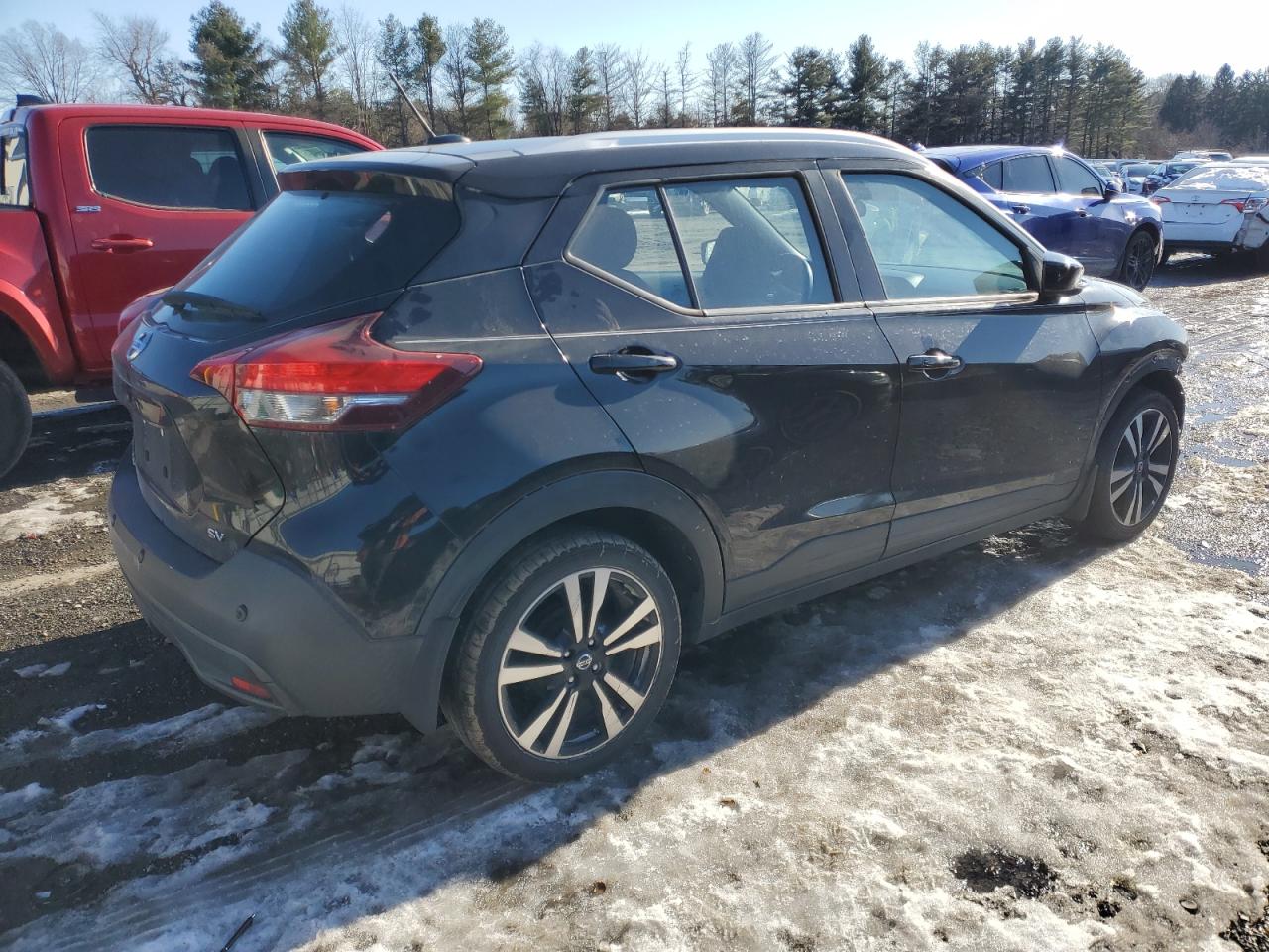 2020 Nissan Kicks VIN 3N1CP5CV8LL495166 Copart auction photo, front end damage thumbnail 3