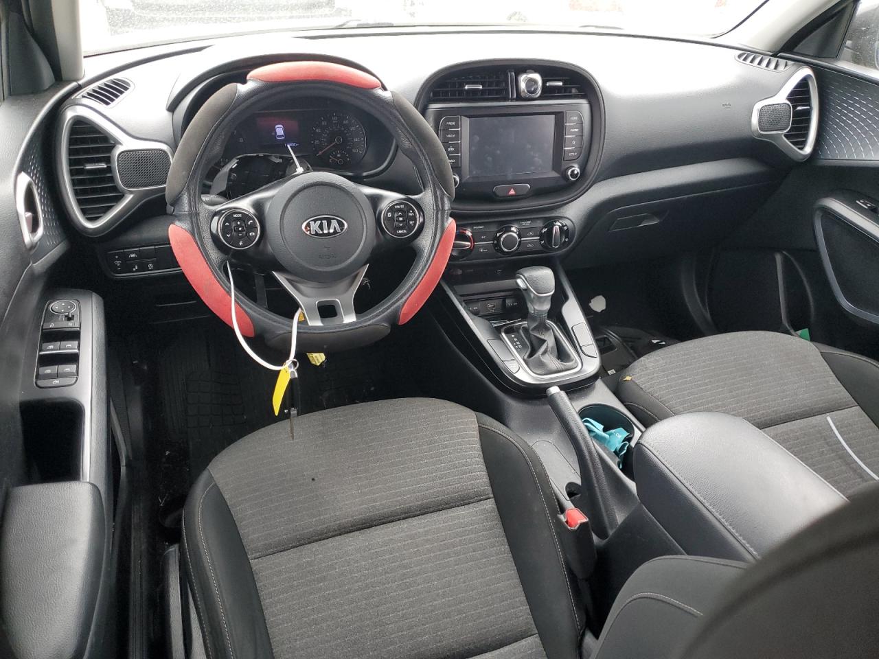 2020 KIA Soul VIN KNDJ23AU2L7058723 Copart auction photo, vandalism damage thumbnail 8