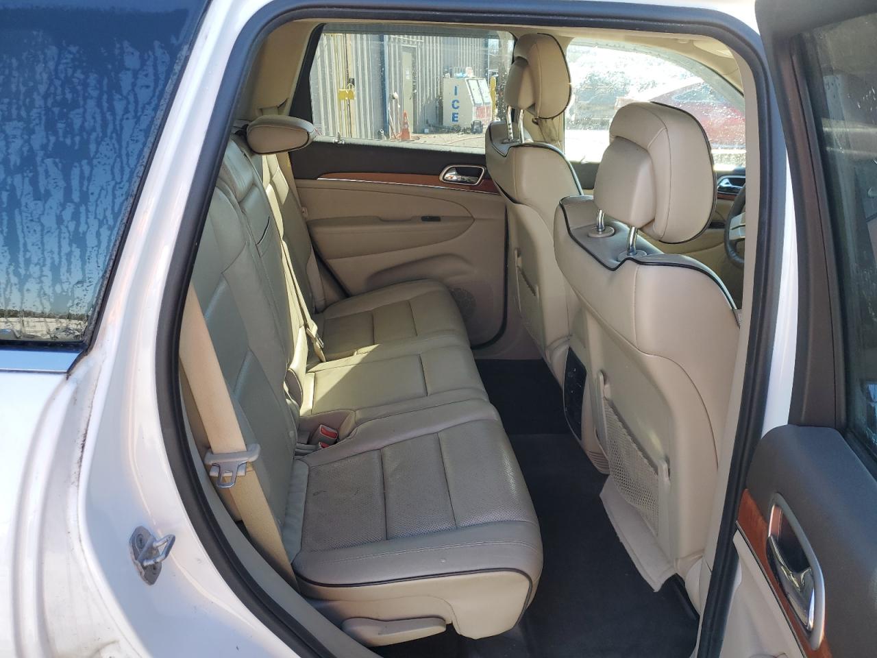 2013 Jeep Grand Cherokee VIN 1C4RJECG1DC525986 Copart auction photo, front end / side damage thumbnail 11