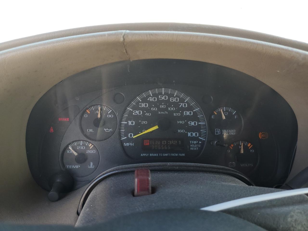 2000 Chevrolet Astro VIN 1GNDM19WXYB150711 Copart auction photo, side / hail damage thumbnail 9