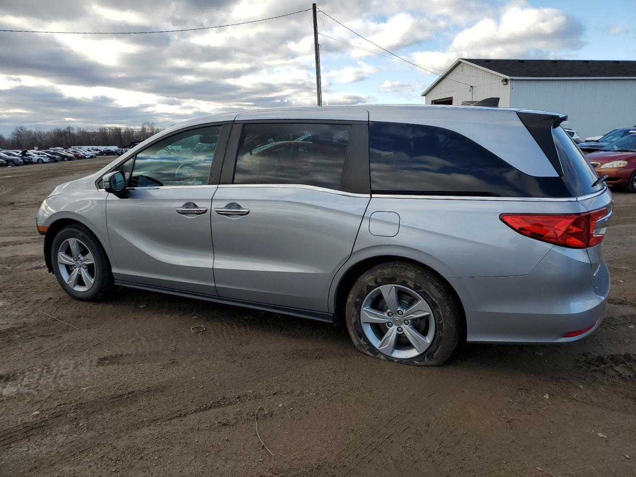 2020 Honda Odyssey VIN 5FNRL6H72LB016161 Copart auction photo, front end damage thumbnail 2