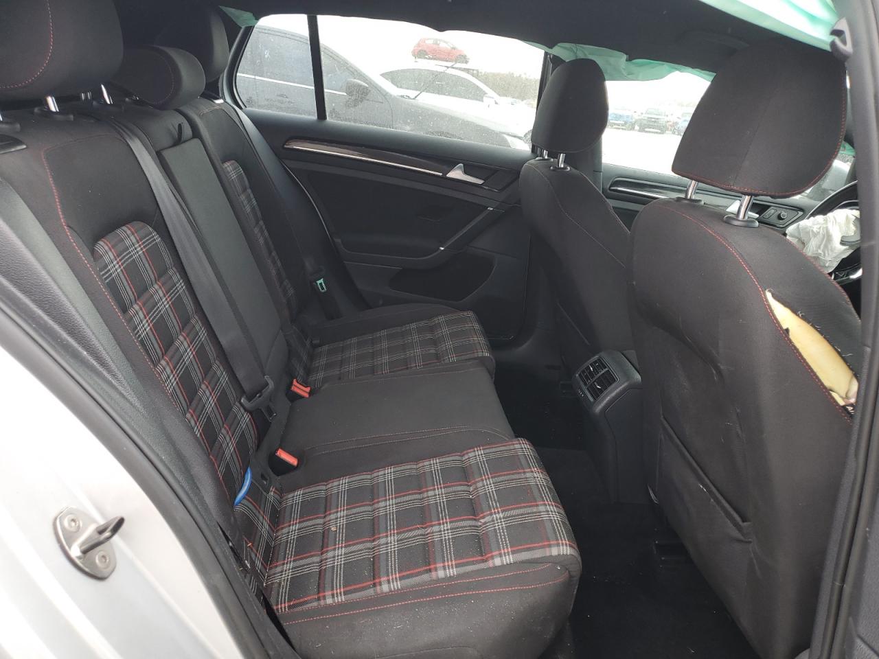 2016 Volkswagen GTI VIN 3VW4T7AU5GM036385 Copart auction photo, front end / undercarriage damage thumbnail 11