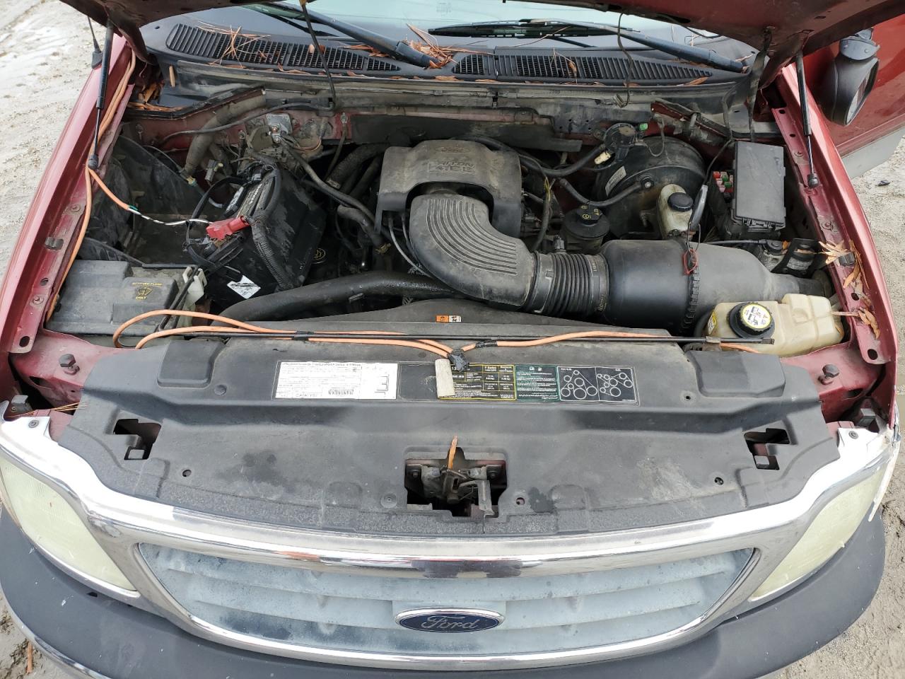 2003 Ford F-150 VIN 1FTRF17W83NB81720 Copart auction photo, front end / undercarriage damage thumbnail 11