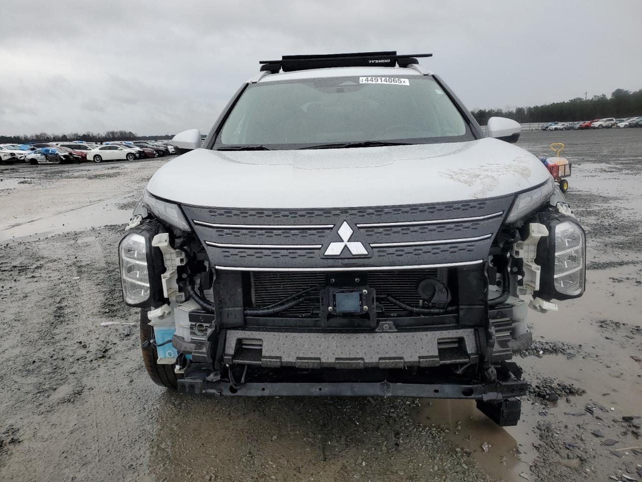 2023 Mitsubishi Outlander VIN JA4J3VA86PZ008844 Copart auction photo, front end damage thumbnail 5