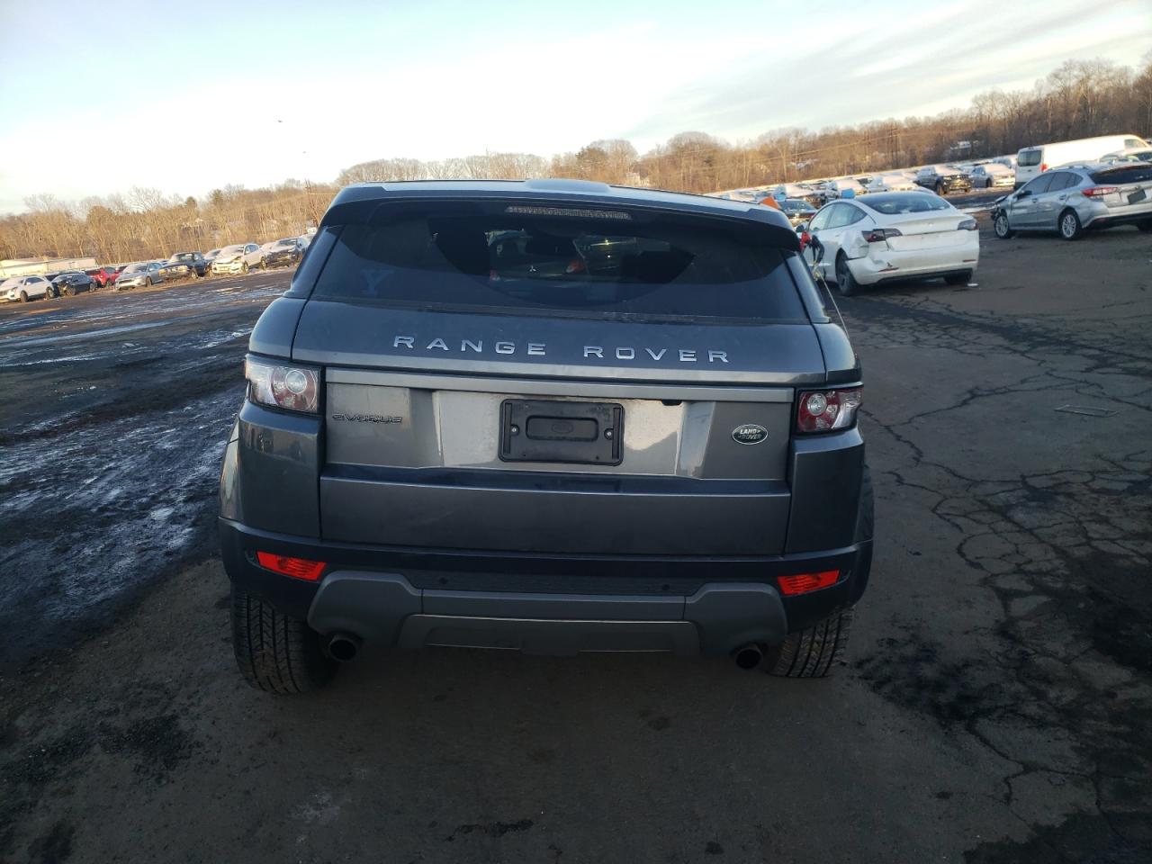 2015 Land Rover Range Rover VIN SALVP2BGXFH077176 Copart auction photo, side / undercarriage damage thumbnail 6