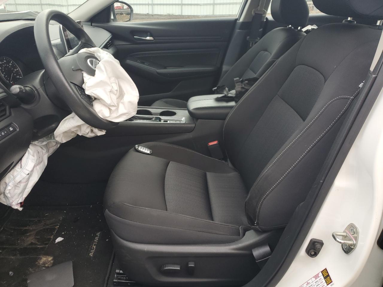 2020 Nissan Altima VIN 1N4BL4BW1LN305951 Copart auction photo, front end / minor dent/scratches damage thumbnail 7