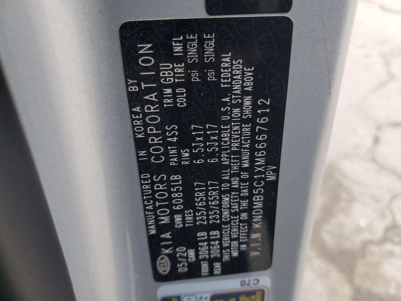 2021 KIA Sedona VIN KNDMB5C1XM6667612 Copart auction photo, rear end / minor dent/scratches damage thumbnail 16