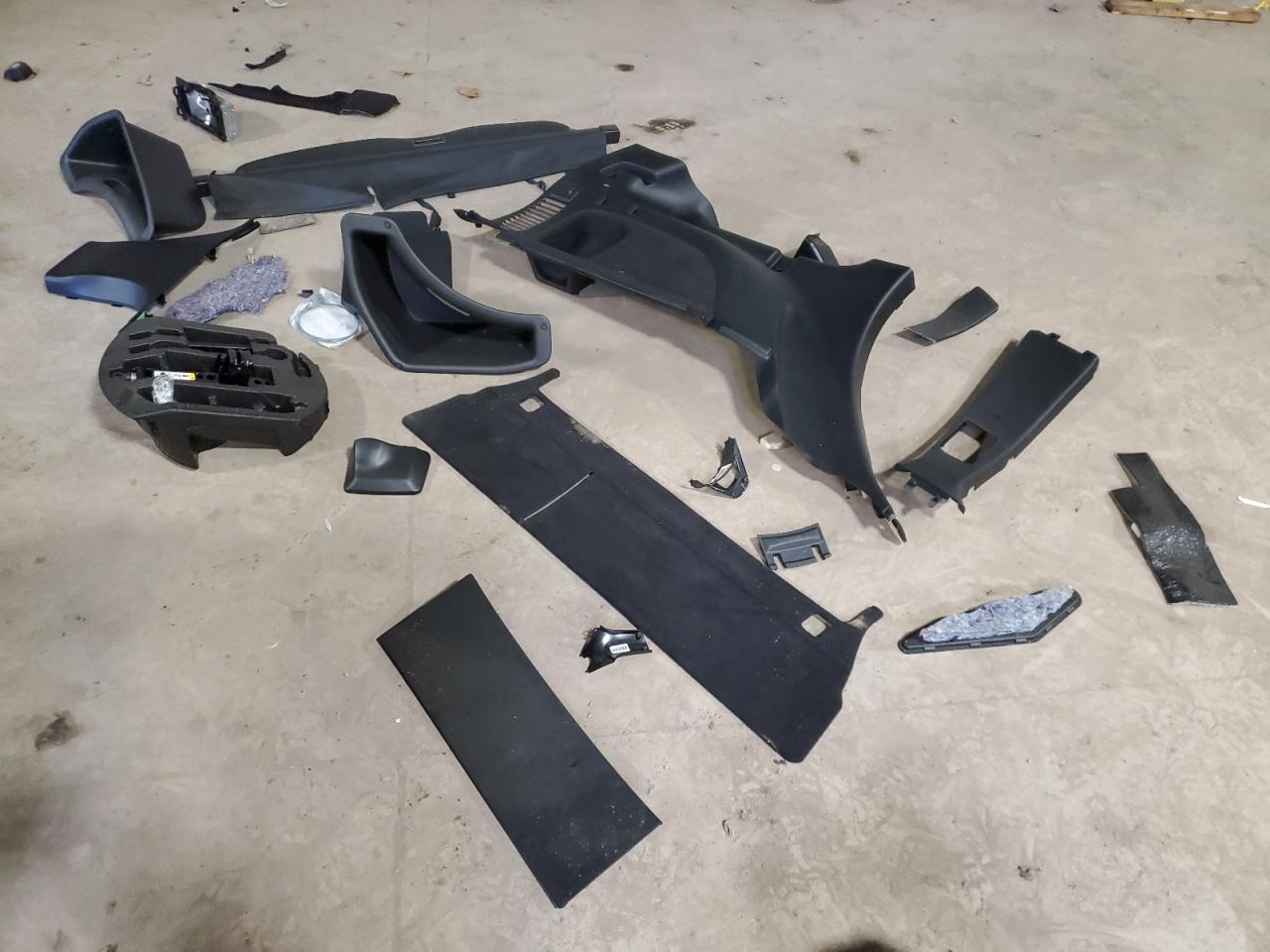 2019 Jeep Grand Cherokee VIN 1C4RJFCG6KC616531 Copart auction photo, vandalism / stripped damage thumbnail 13