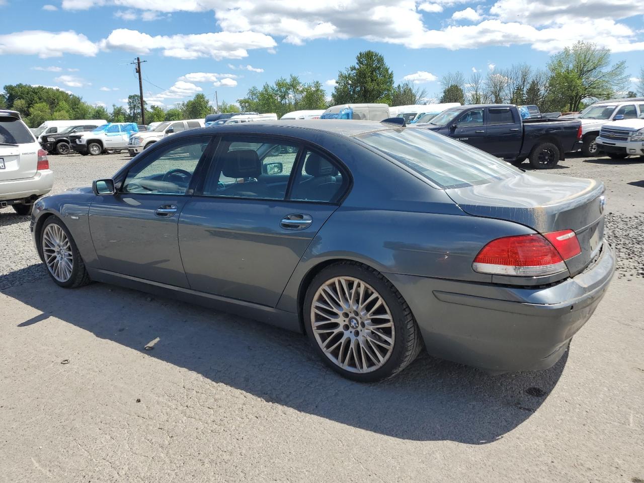 2007 BMW 7er VIN WBAHN83507DT67071 Copart auction photo, minor dent/scratches damage thumbnail 2