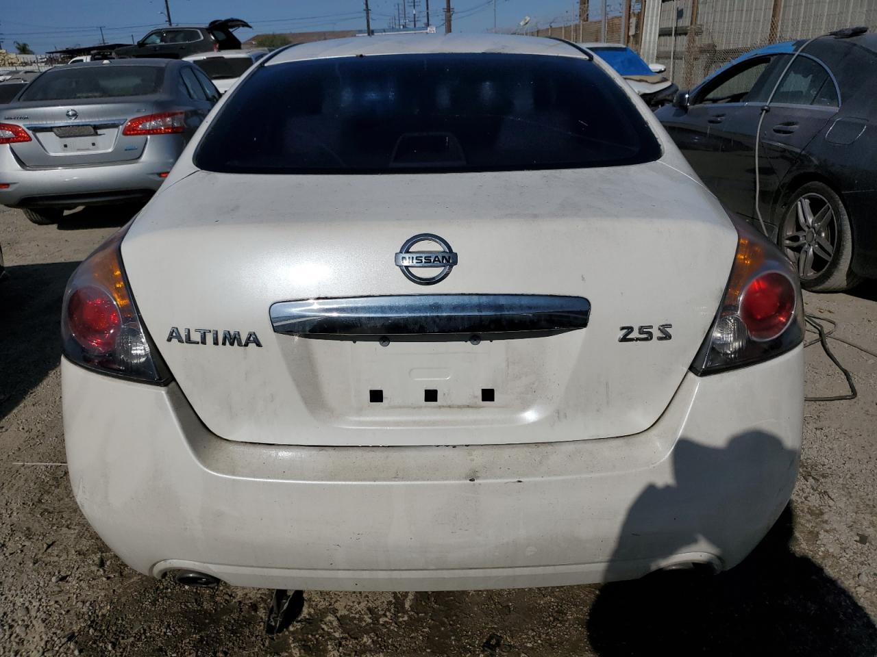 2011 Nissan Altima VIN 1N4AL2AP4BN500337 Copart auction photo, minor dent/scratches damage thumbnail 6