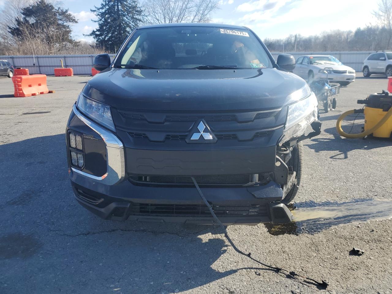 2021 Mitsubishi Outlander VIN JA4APUAU4MU030782 Copart auction photo, front end / undercarriage damage thumbnail 5