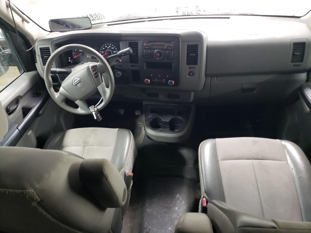 2016 Nissan NV VIN 1N6BF0KM5GN816638 Copart auction photo, normal wear / front end damage thumbnail 8