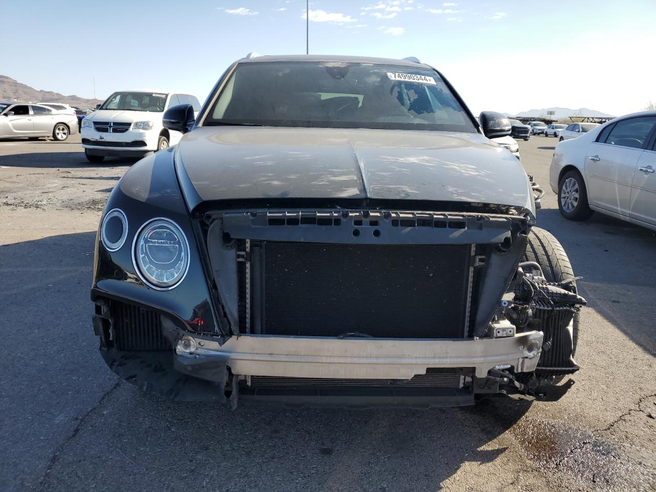 2019 Bentley Bentayga VIN SJAAM2ZV5KC024154 Copart auction photo, front end damage thumbnail 5