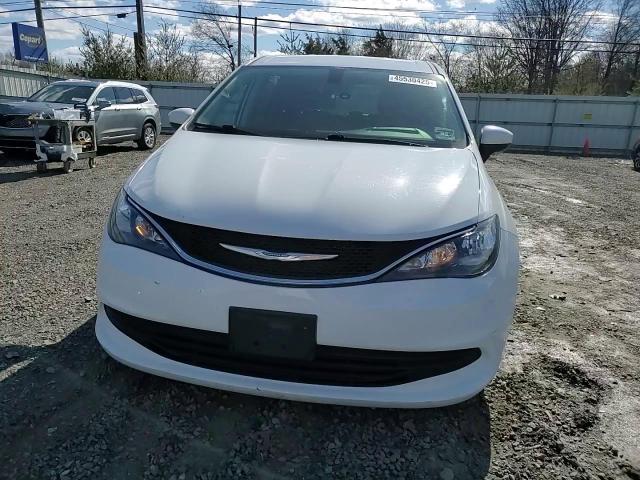 2017 Chrysler Pacifica VIN 2C4RC1CG0HR730232 Copart auction photo, side / undercarriage damage thumbnail 11