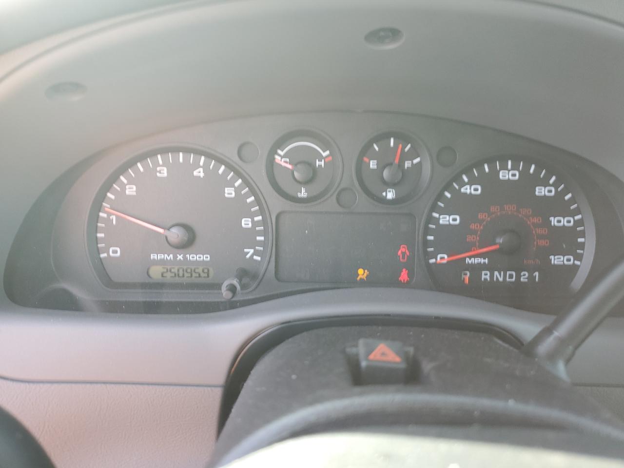 2011 Ford Ranger VIN 1FTLR4EE0BPA71921 Copart auction photo, front end damage thumbnail 9