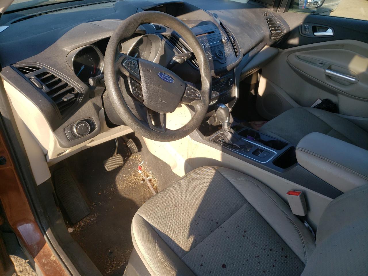 2017 Ford Escape VIN 1FMCU0GD8HUC77733 Copart auction photo, minor dent/scratches damage thumbnail 8