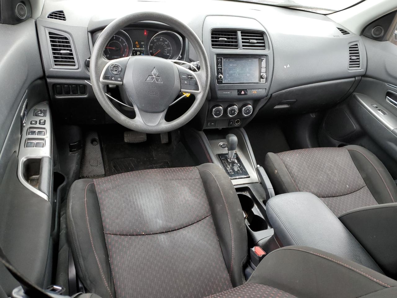 2018 Mitsubishi Outlander VIN JA4AR3AU1JU000574 Copart auction photo, rear end / side damage thumbnail 8