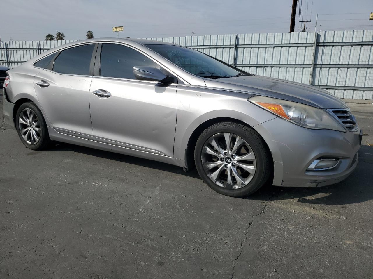 2013 Hyundai Azera VIN KMHFG4JG7DA230882 Copart auction photo, rear end damage thumbnail 4