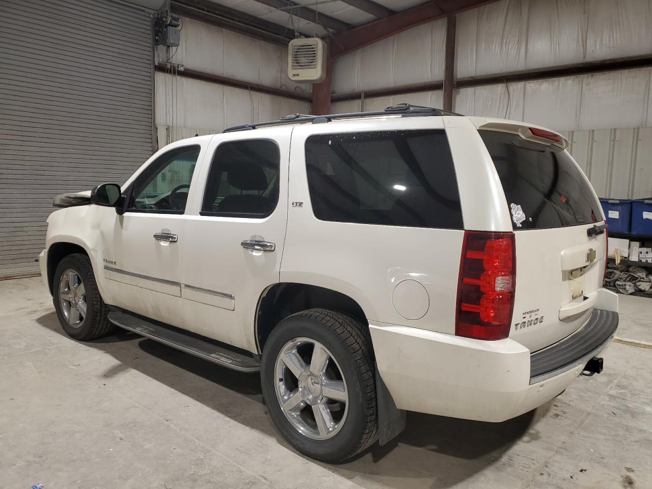 2011 Chevrolet Tahoe VIN 1GNSKCE0XBR113005 Copart auction photo, front end damage thumbnail 2