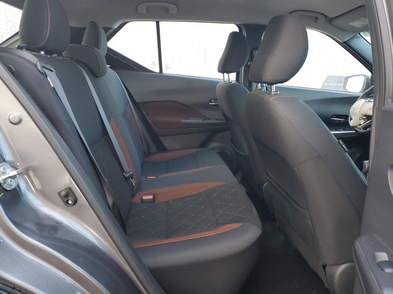 2019 Nissan Kicks VIN 3N1CP5CU1KL553494 Copart auction photo, front end / minor dent/scratches damage thumbnail 11