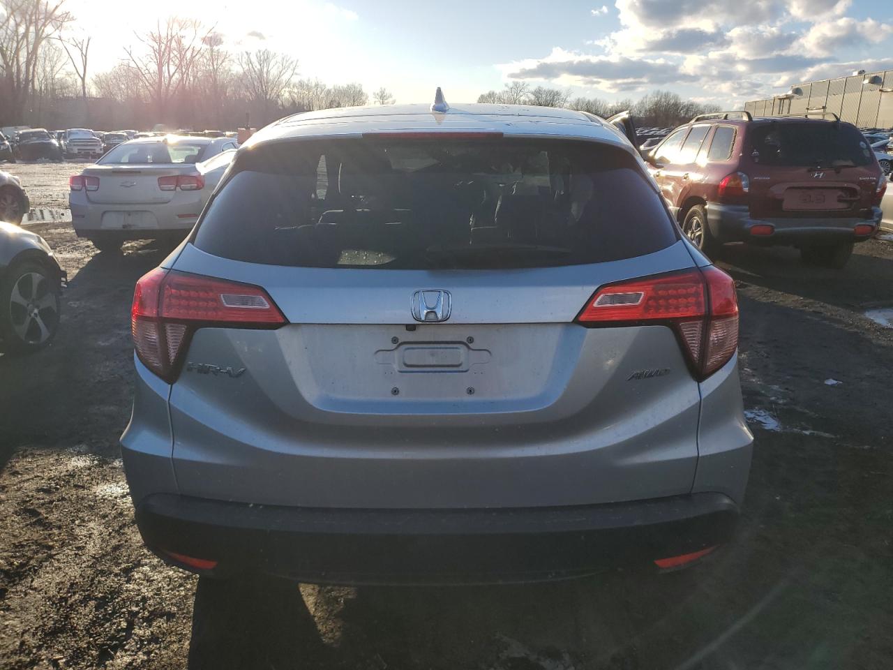 2016 Honda HR-V VIN 3CZRU6H58GM748916 Copart auction photo, front end / side damage thumbnail 6