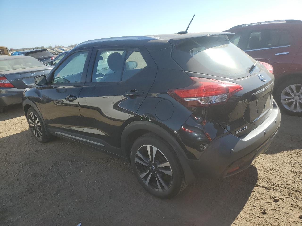 2020 Nissan Kicks VIN 3N1CP5DV2LL560754 Copart auction photo, front end / minor dent/scratches damage thumbnail 2