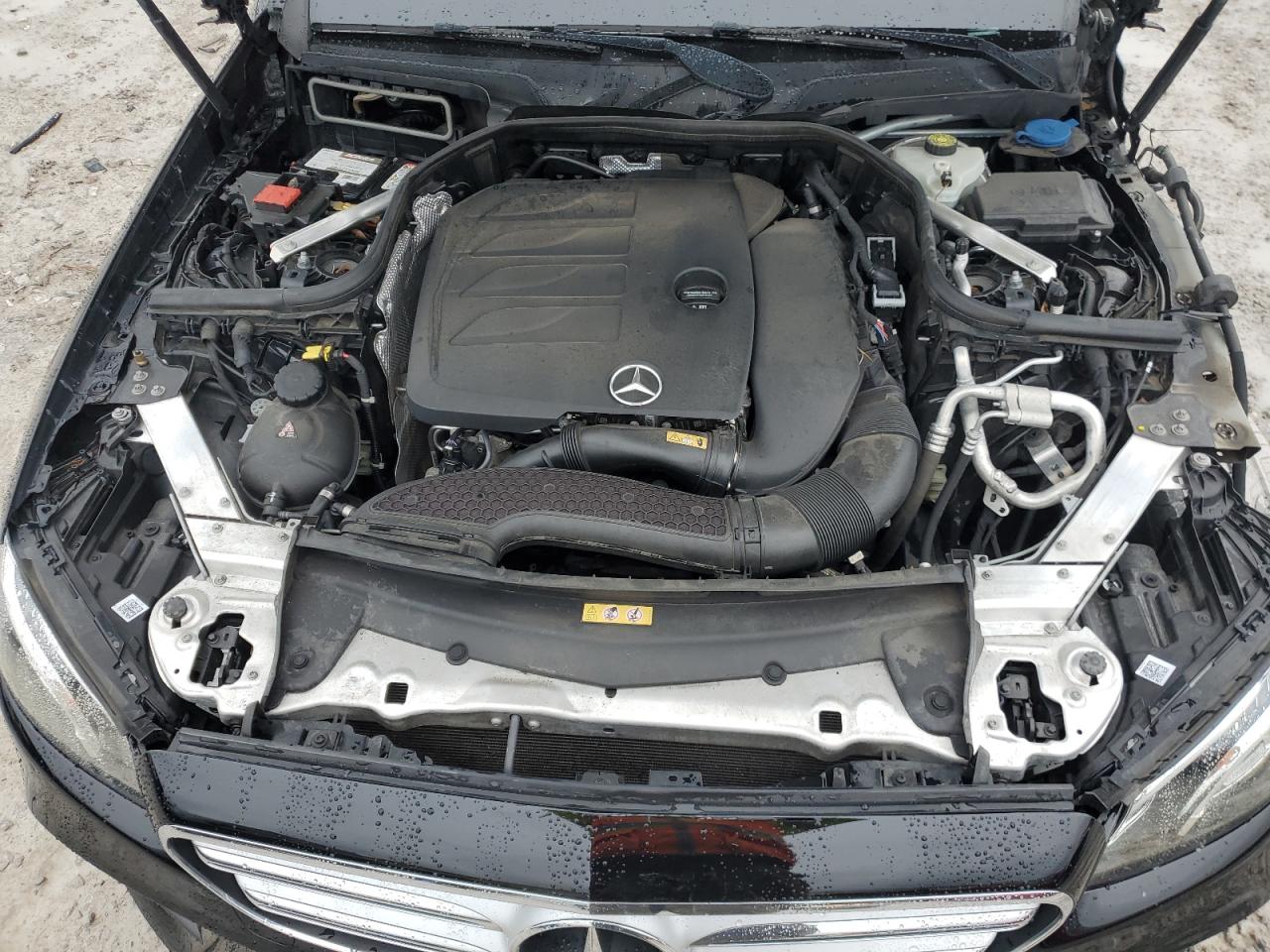 2020 Mercedes-Benz E-klasse VIN W1KZF8EB5LA839211 Copart auction photo, all over damage thumbnail 11