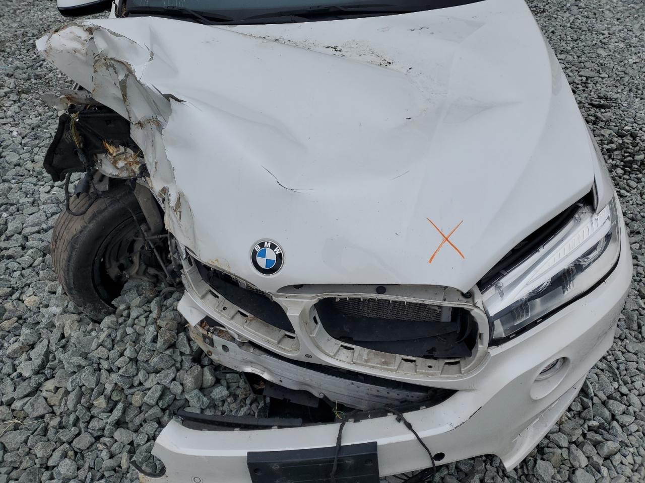 2018 BMW X5 VIN 5UXKR6C54JL069765 Copart auction photo, front end damage thumbnail 14