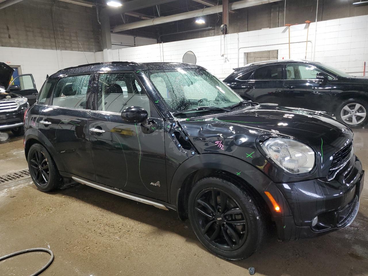 2015 MINI Cooper VIN WMWZC5C52FWP44012 Copart auction photo, front end / side damage thumbnail 4