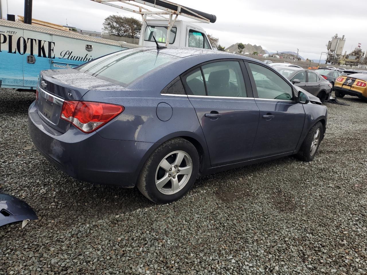 2014 Chevrolet Cruze VIN 1G1PC5SB6E7152096 Copart auction photo, front end damage thumbnail 3