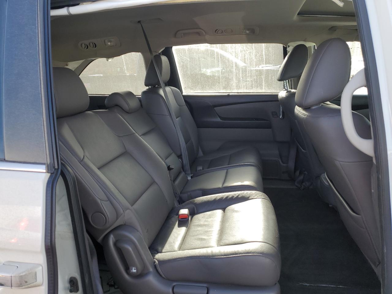 2017 Honda Odyssey VIN 5FNRL5H68HB007439 Copart auction photo, front end / side damage thumbnail 11