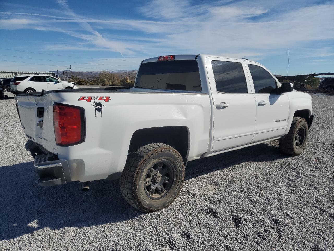 2018 Chevrolet Silverado VIN 3GCUKREC2JG164270 Copart auction photo, rear end / front end damage thumbnail 3