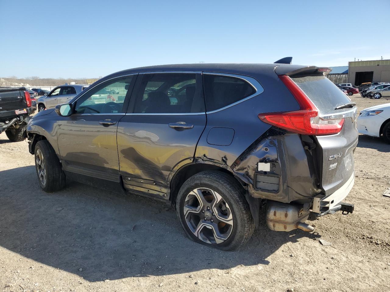 2018 Honda CR-V VIN 7FARW2H87JE104133 Copart auction photo, all over damage thumbnail 2