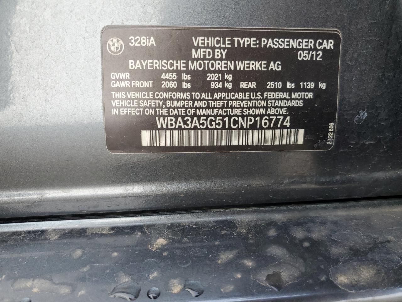 2012 BMW 3er VIN WBA3A5G51CNP16774 Copart auction photo, minor dent/scratches damage thumbnail 12