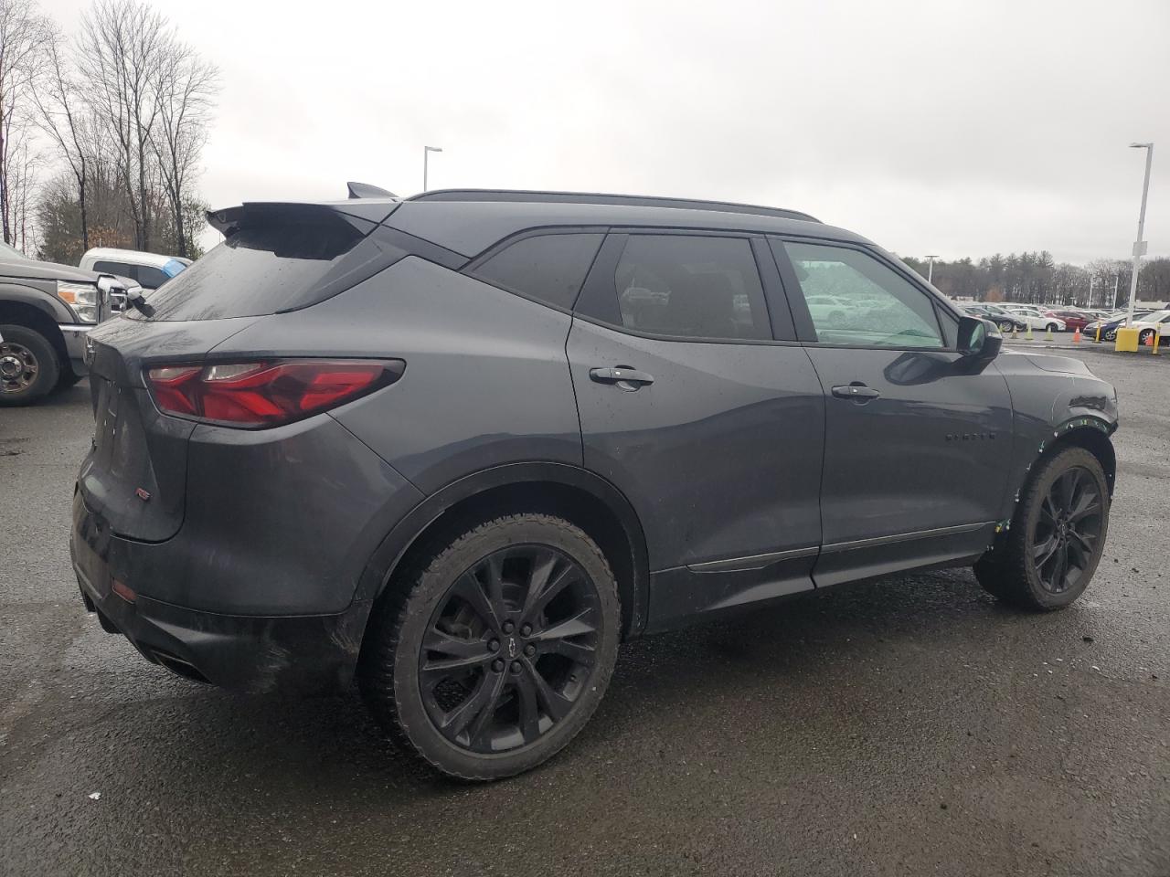 2021 Chevrolet Blazer VIN 3GNKBKRS2MS585009 Copart auction photo, front end / minor dent/scratches damage thumbnail 3