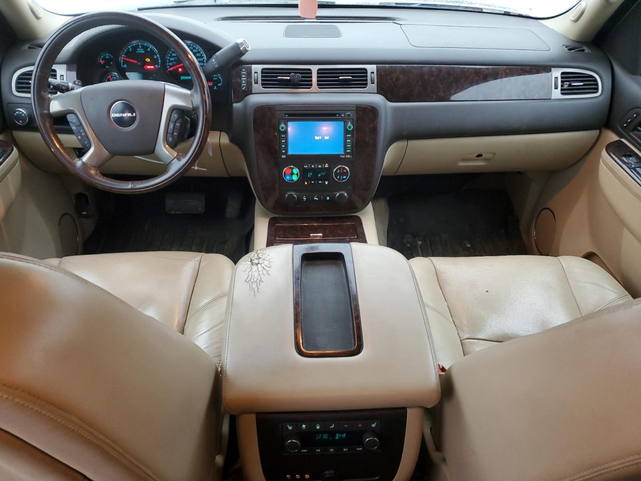 2011 GMC Yukon VIN 1GKS2EEF3BR242524 Copart auction photo, front end damage thumbnail 8